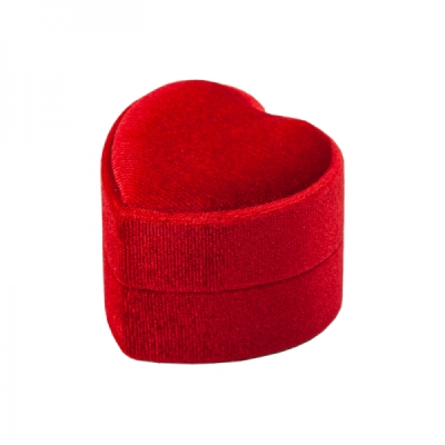 Eleganckie pudełko w kształcie serca pokryte welurem