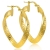 Złote kolczyki koła skręcane z greckim wzorem /pr.585